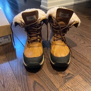 Women Ugg’s Adirondack Boot III